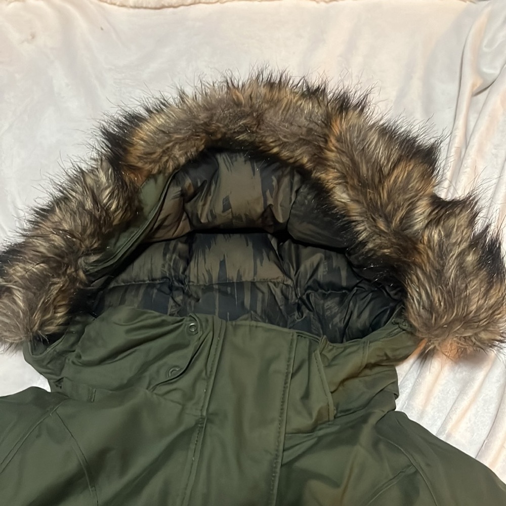 Excellent condition North Face Down Parker - Picture 11 of 11